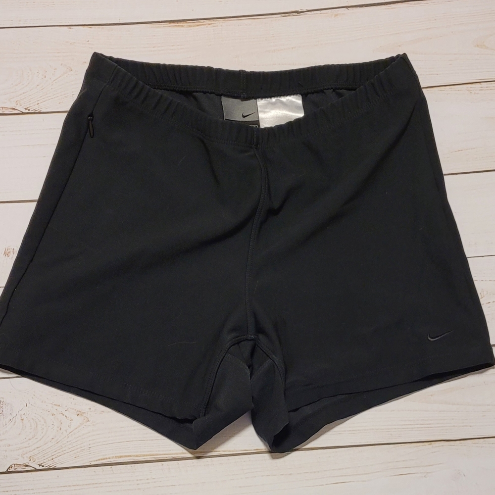 Nike Black Athletic Bootie Shorts High-Waisted Stretch DriFit
